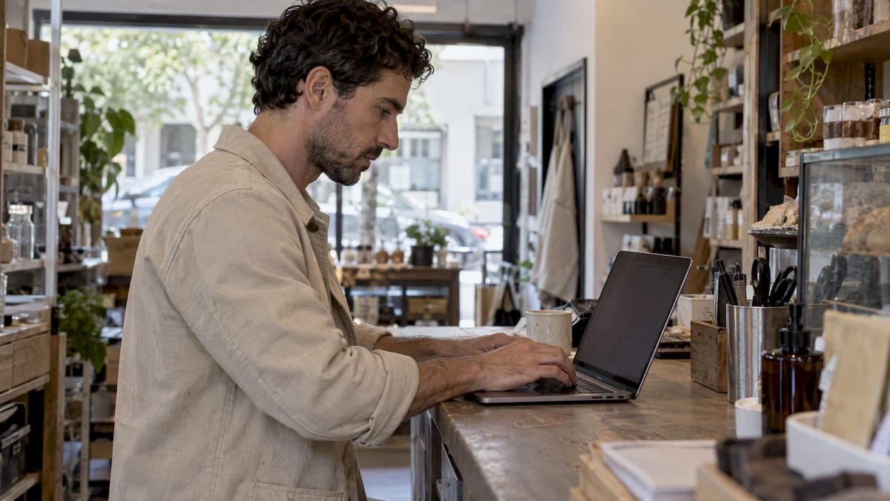 Custom Domain Setup for Creators and Small Businesses: Keep Email